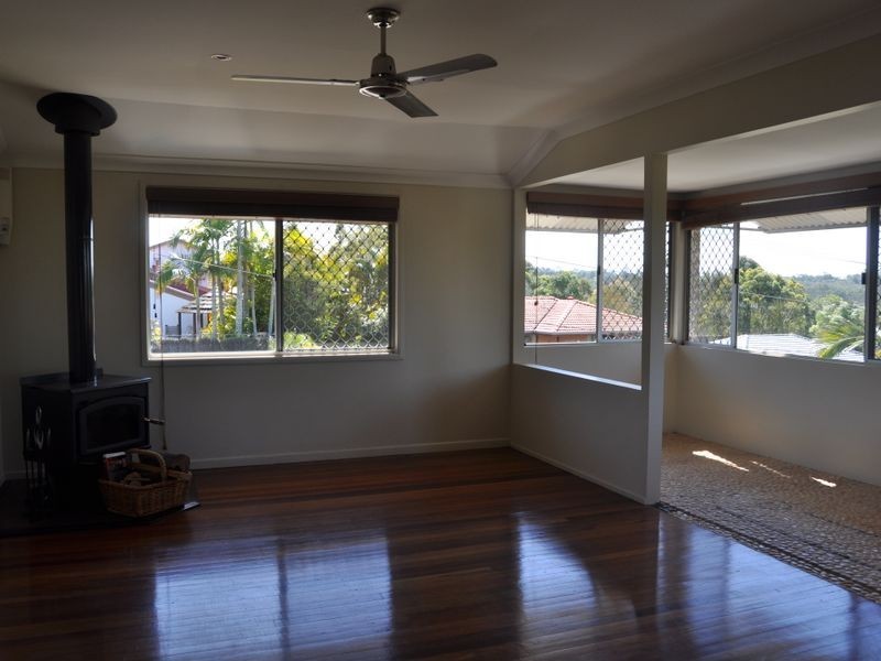 8 Beacon Drive, Cornubia QLD 4130