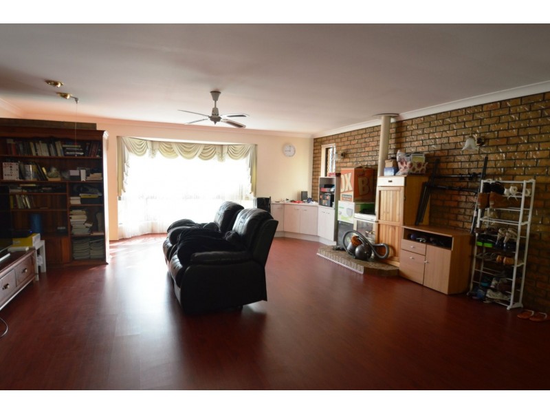 849 Kingston Rd, Waterford West QLD 4133