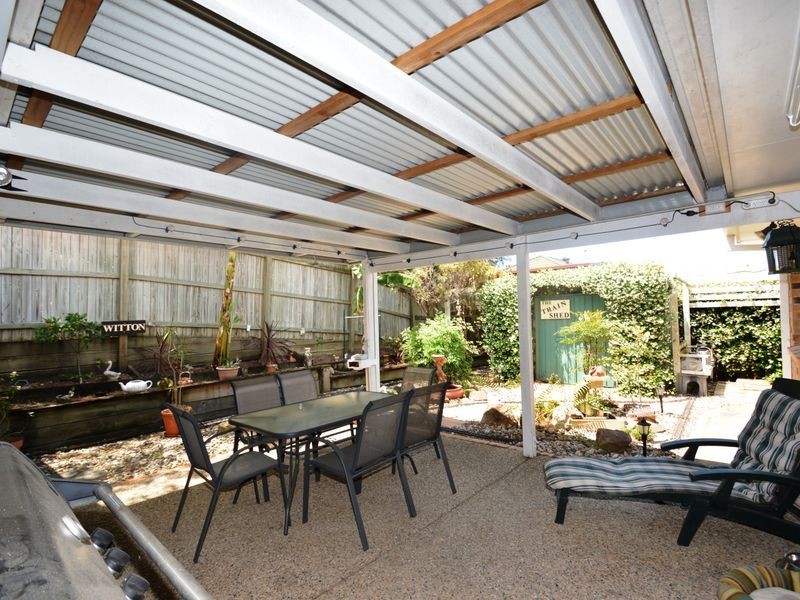 8 Crows Ash Street, Mount Cotton QLD 4165