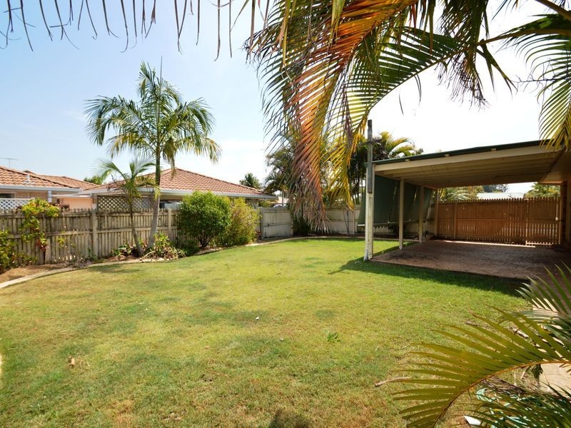 4 St Andrews Drive, Cornubia QLD 4130