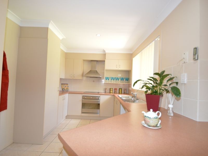 33 Lake Cootharaba Place, Logan Reserve QLD 4133