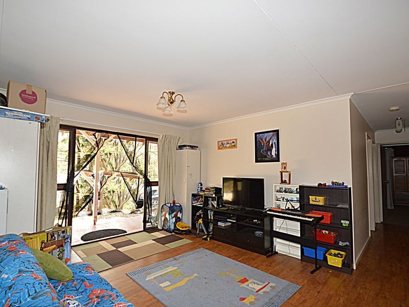 40 Barokee Drive, Tanah Merah QLD 4128