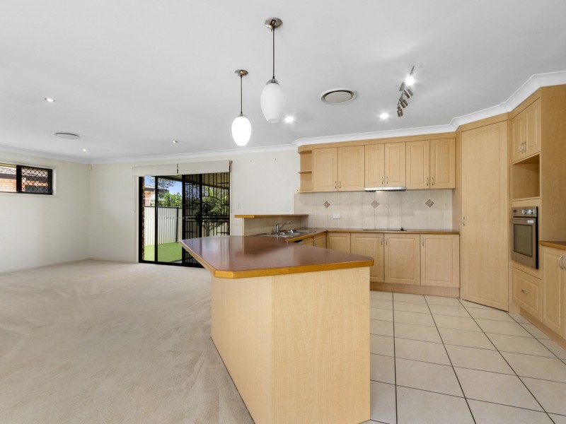 50 Meadowbrook Drive, Meadowbrook QLD 4131