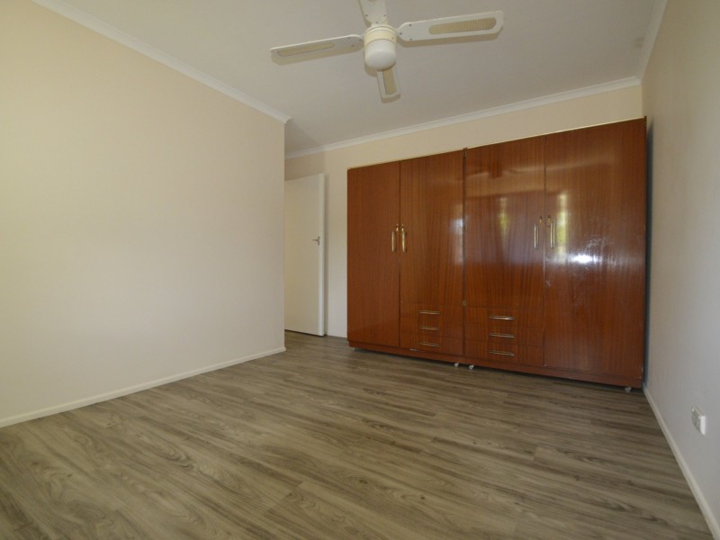7 Lennox Court, Logan Central QLD 4114