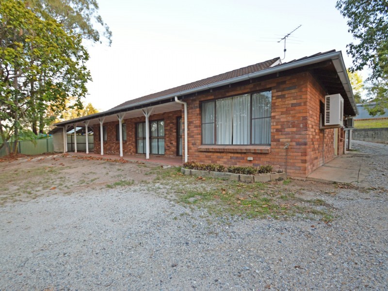 40 Barokee Drive, Tanah Merah QLD 4128