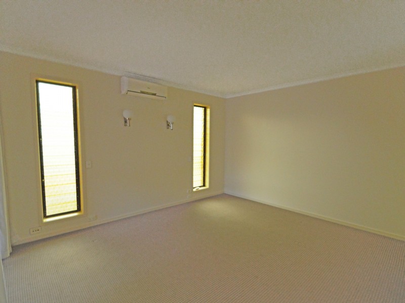 40 Barokee Drive, Tanah Merah QLD 4128