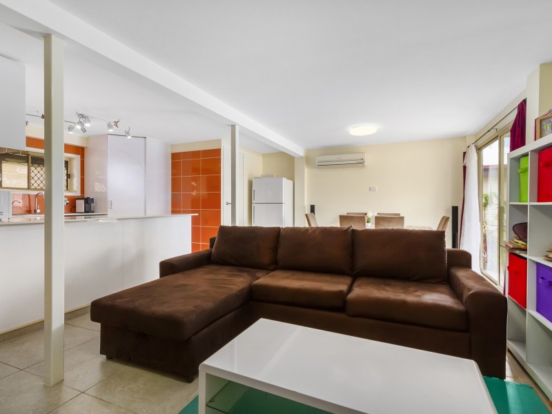 108 Mayes Avenue, Kingston QLD 4114