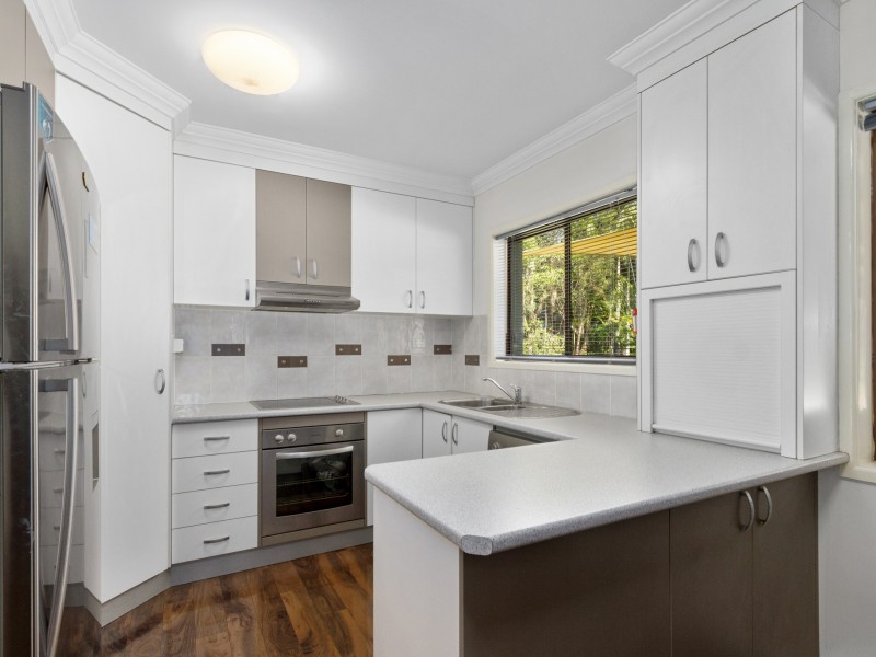 37 Evergreen Avenue, Loganlea QLD 4131
