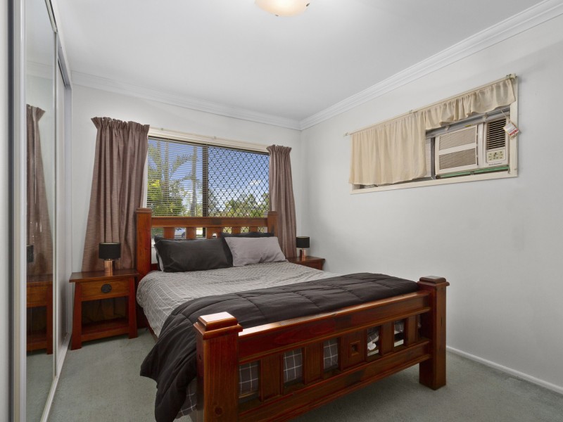37 Evergreen Avenue, Loganlea QLD 4131