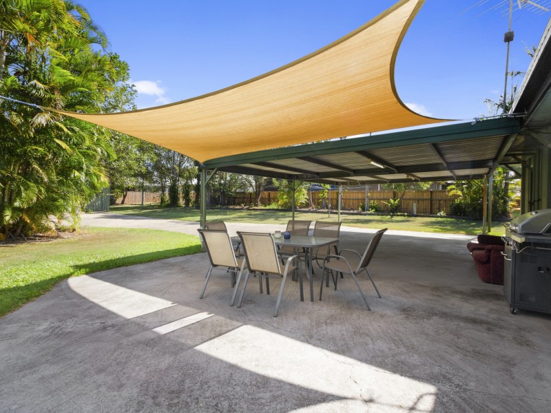 37 Evergreen Avenue, Loganlea QLD 4131