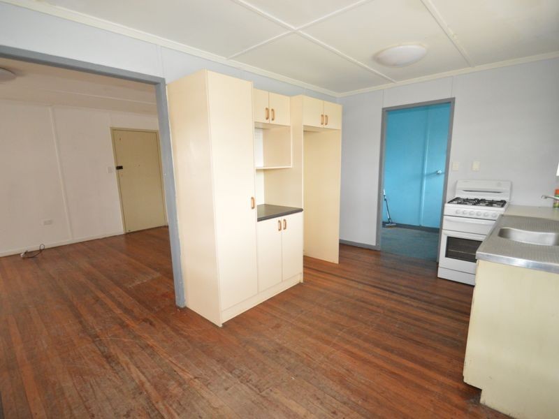 42 North Road, Woodridge QLD 4114