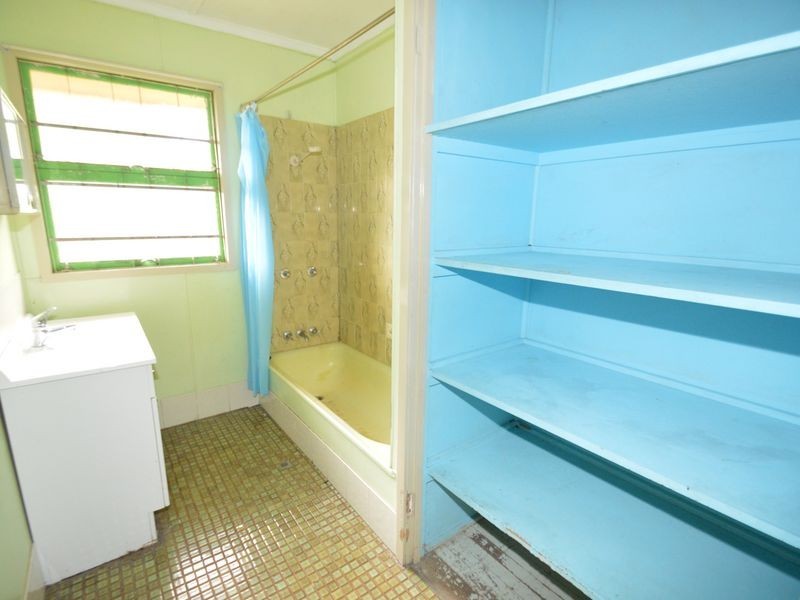 42 North Road, Woodridge QLD 4114