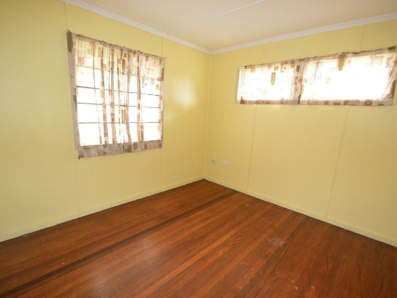 42 North Road, Woodridge QLD 4114