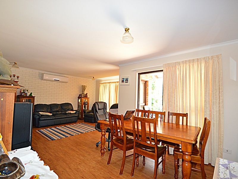 40 Barokee Drive, Tanah Merah QLD 4128