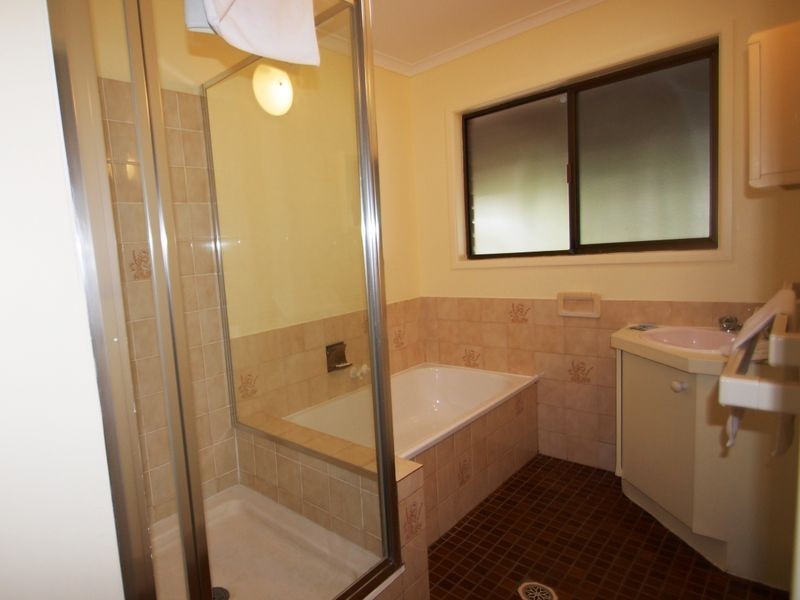 23 Adelong Road, Shailer Park QLD 4128