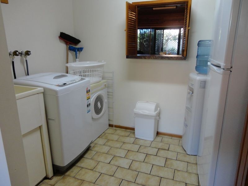 214 Bloomfield Road, Cleveland QLD 4163