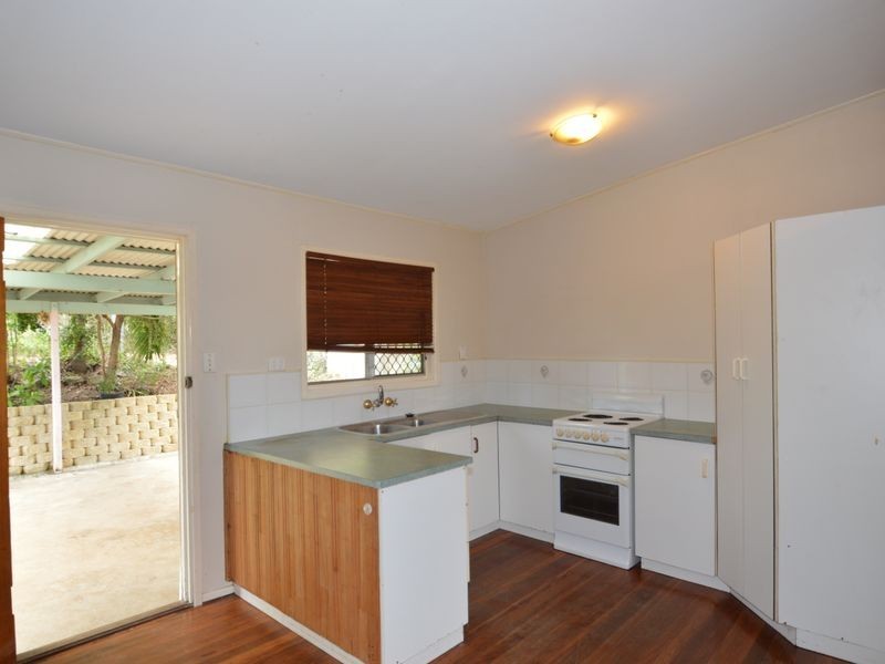 67 Smith Road, Woodridge QLD 4114