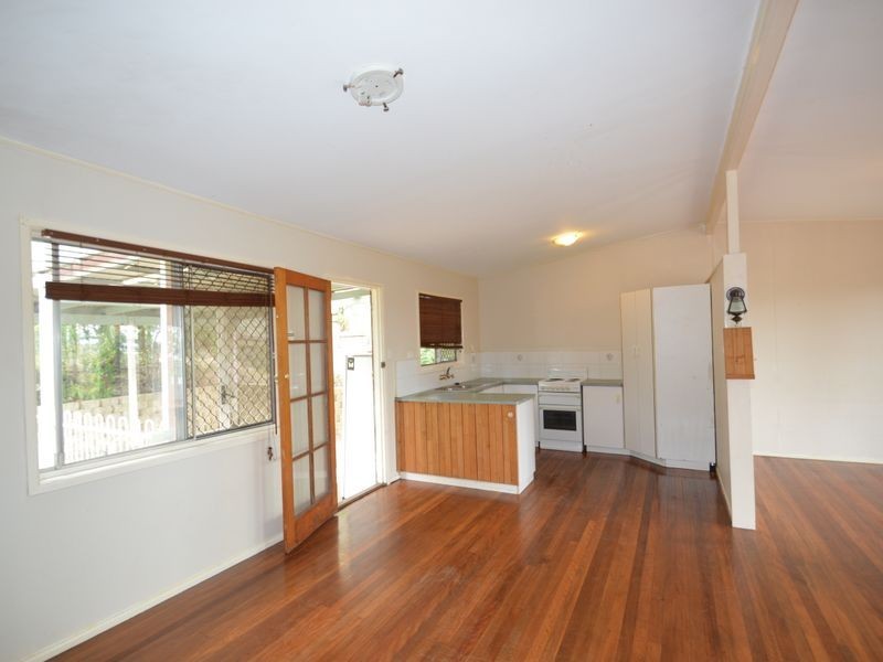 67 Smith Road, Woodridge QLD 4114