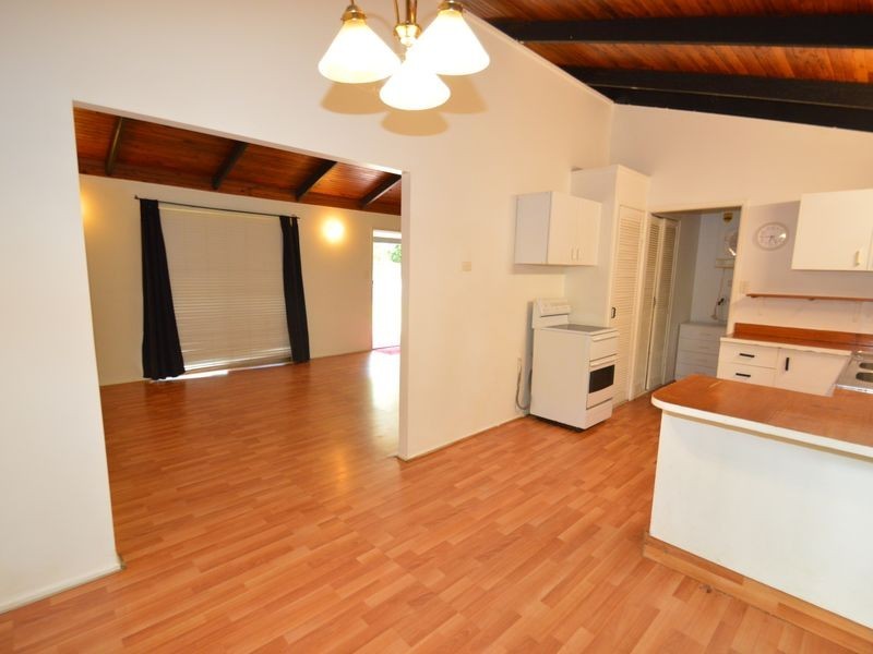 10 Tonya Court, Woodridge QLD 4114