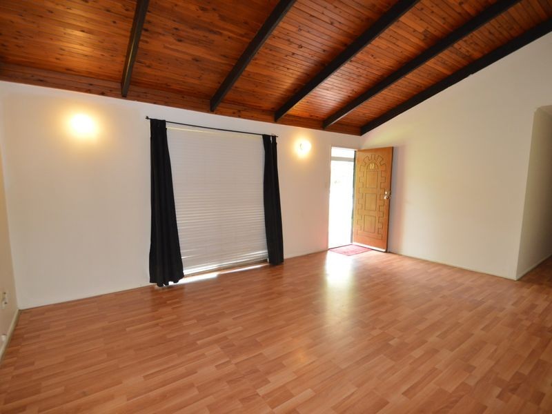 10 Tonya Court, Woodridge QLD 4114