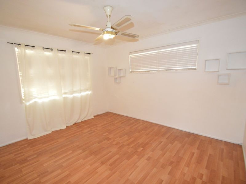 10 Tonya Court, Woodridge QLD 4114