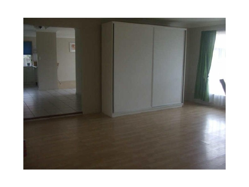 21 Perak Court, Tanah Merah QLD 4128