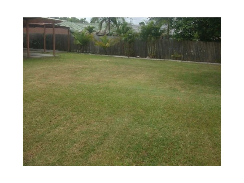 21 Perak Court, Tanah Merah QLD 4128