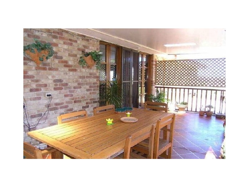 Tanah Merah QLD 4128