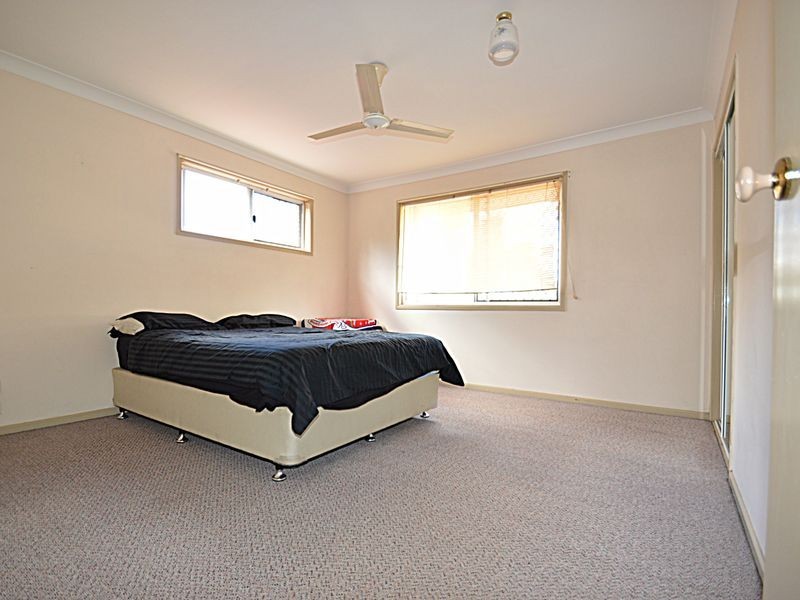 11/3809 Pacific Highway, Tanah Merah QLD 4128