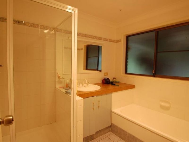 9 Francis Road, Shailer Park QLD 4128