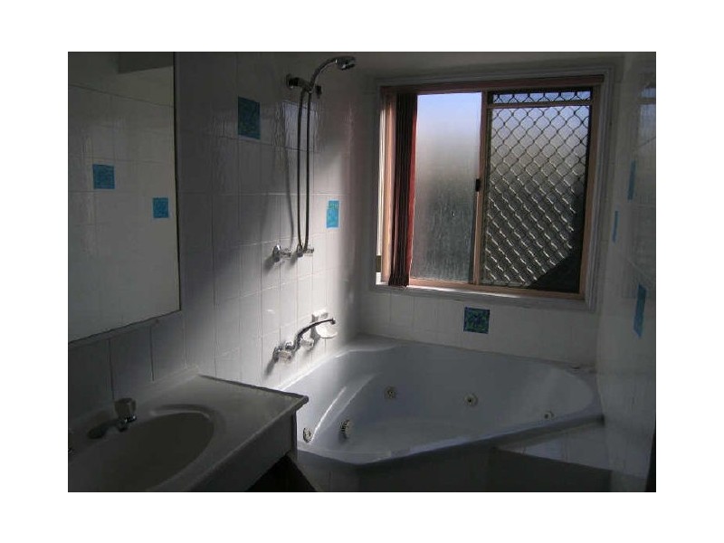 Tanah Merah QLD 4128