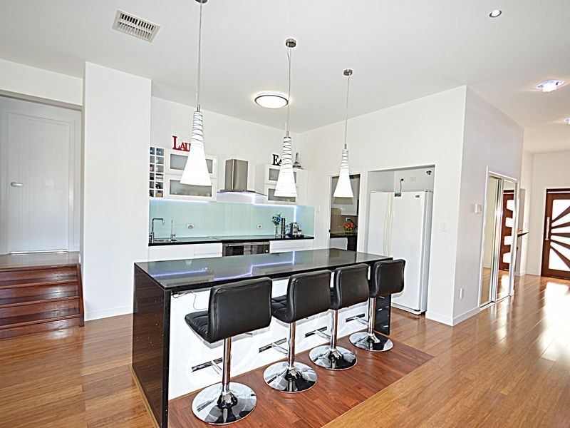 92 Shailer Road, Shailer Park QLD 4128