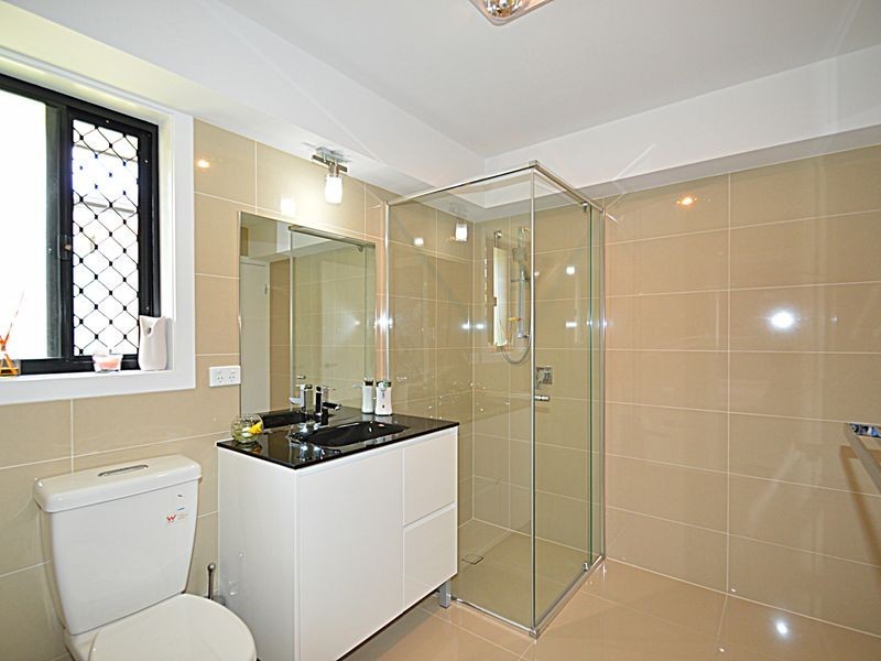 92 Shailer Road, Shailer Park QLD 4128