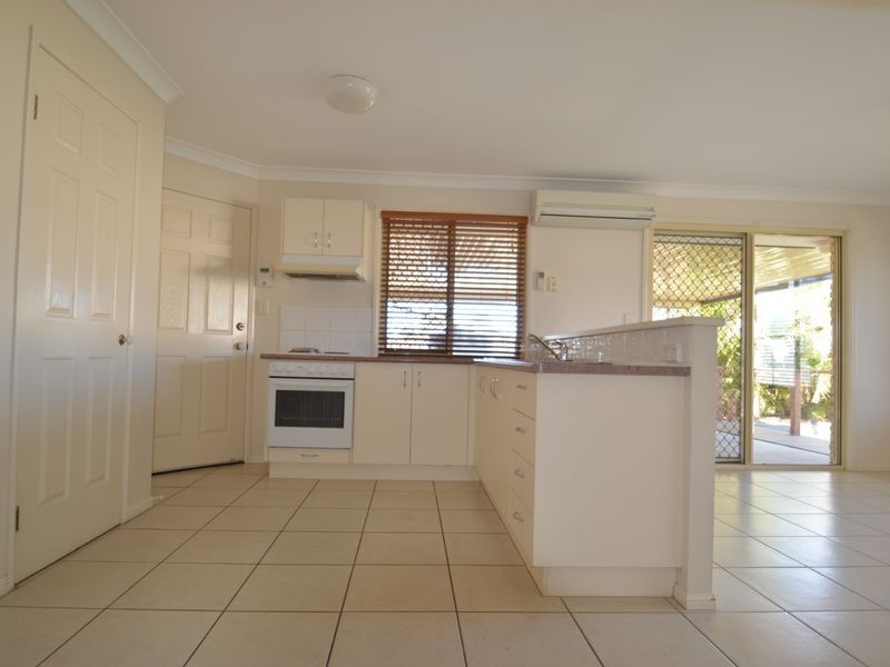 25 Kinross La, Bethania QLD 4205