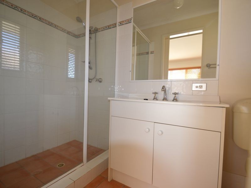 25 Kinross La, Bethania QLD 4205