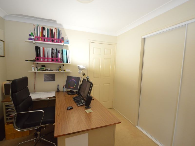 135 Pohon Drive, Tanah Merah QLD 4128