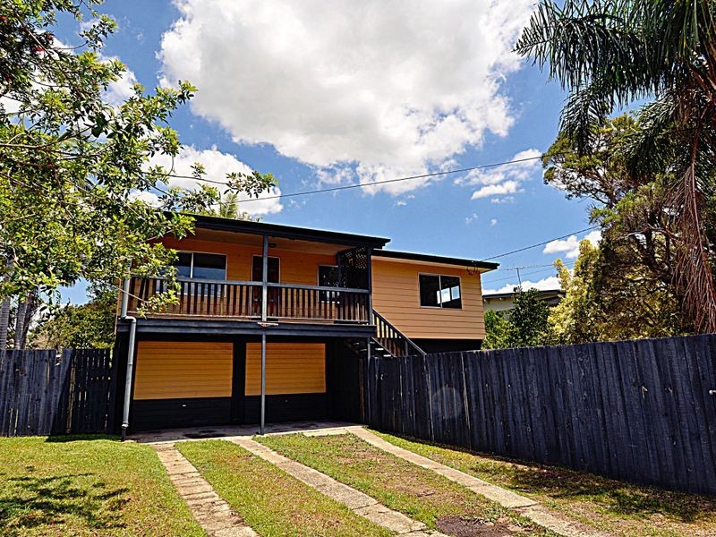 17 Aquarius Drive, Kingston QLD 4114