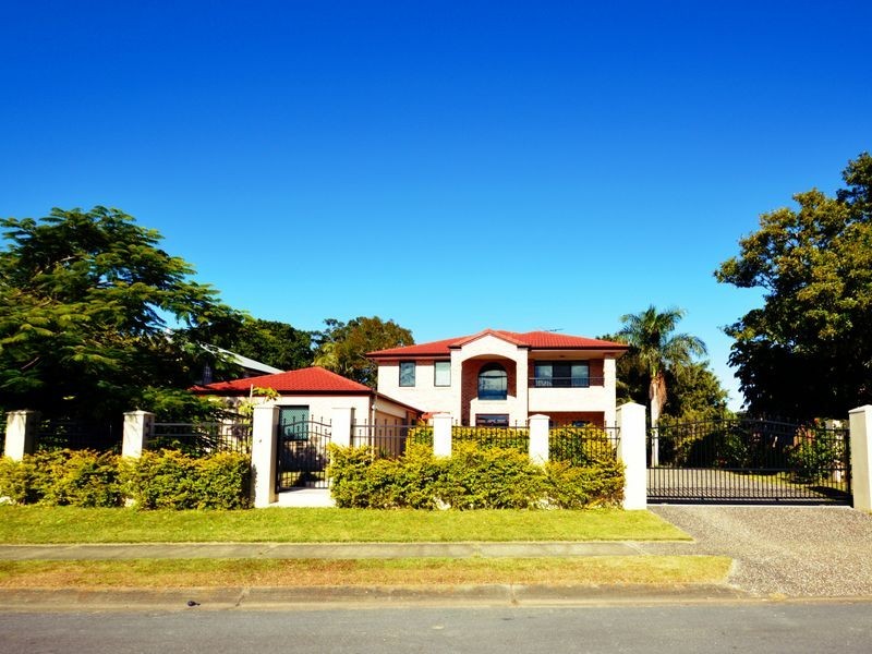 73 Dewar Drive, Loganholme QLD 4129