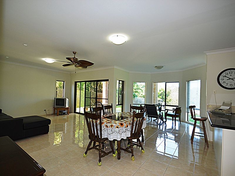 73 Dewar Drive, Loganholme QLD 4129