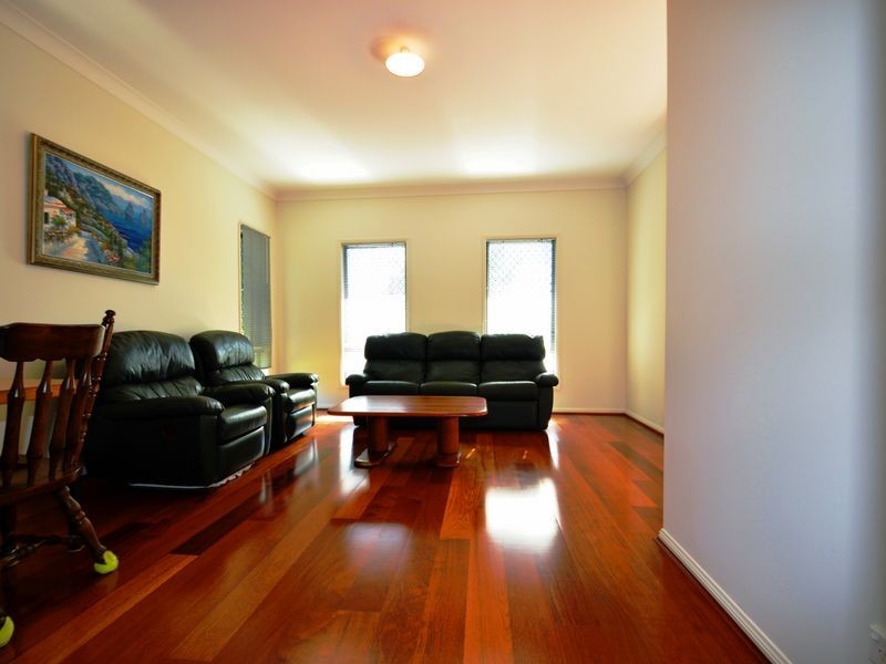 73 Dewar Drive, Loganholme QLD 4129