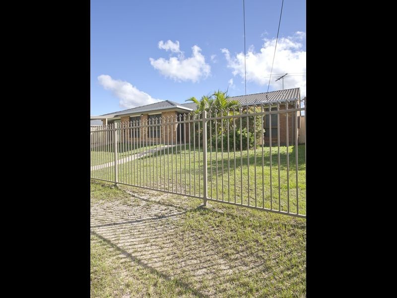 10 Mahonia Court, Crestmead QLD 4132