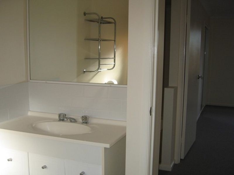 Tanah Merah QLD 4128