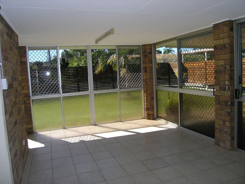 38 Springfield Crescent, Daisy Hill QLD 4127