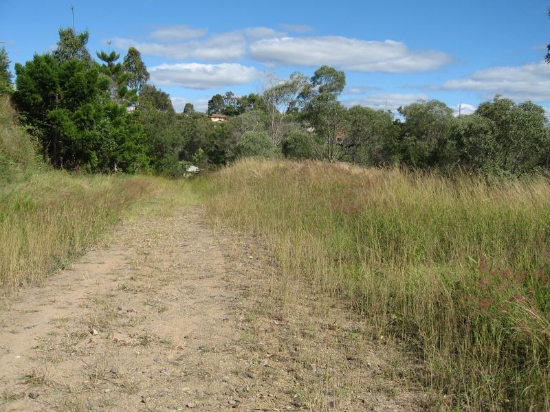 Edens Landing QLD 4207