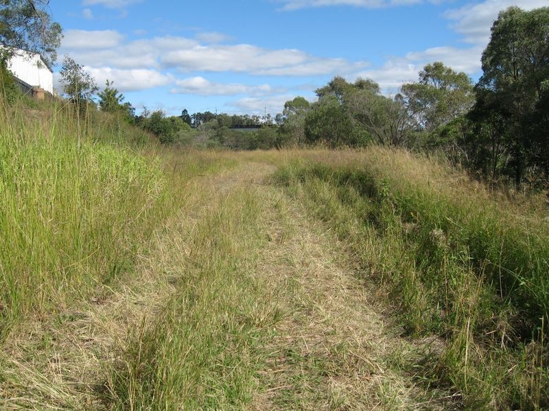Edens Landing QLD 4207