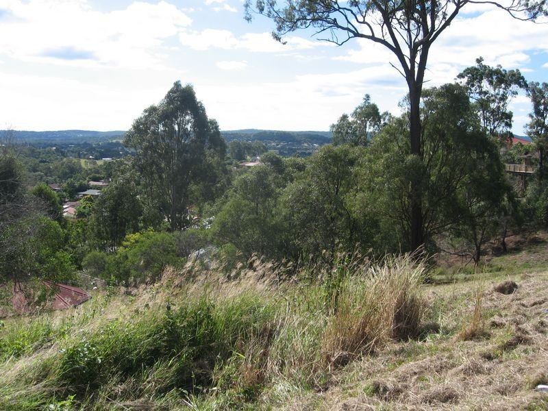 Edens Landing QLD 4207