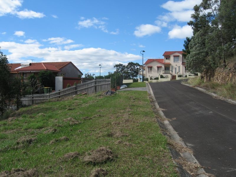 Edens Landing QLD 4207