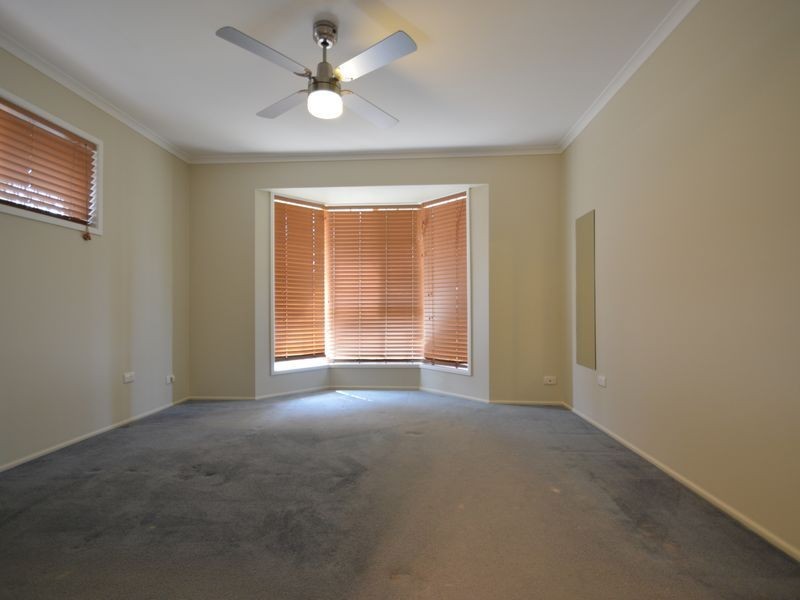 8 Corlette Street, Loganholme QLD 4129
