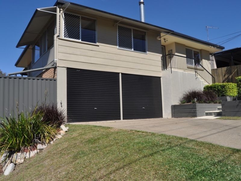8 Beacon Drive, Cornubia QLD 4130