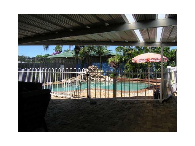 Tanah Merah QLD 4128